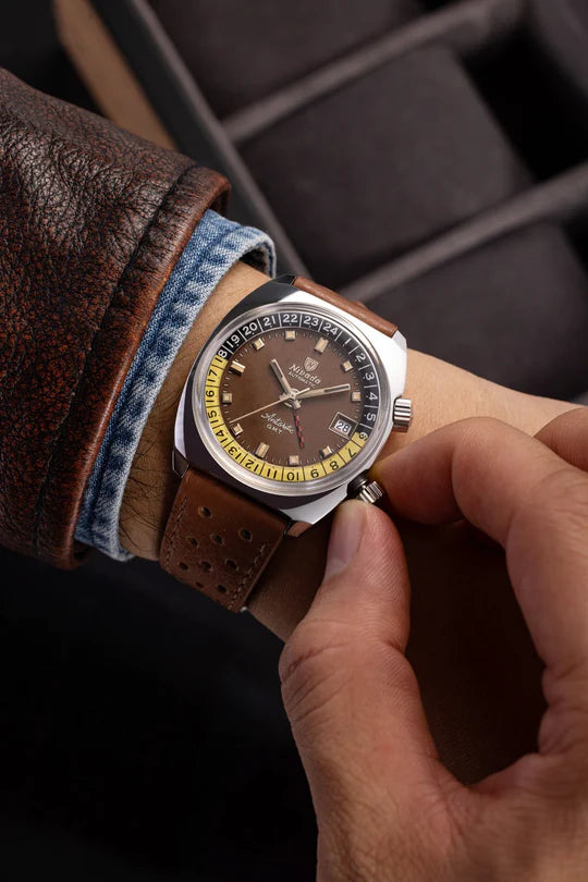 Relógio Nivada Grenchen ANTARCTIC GMT - TROPICAL 36mm 32061A23