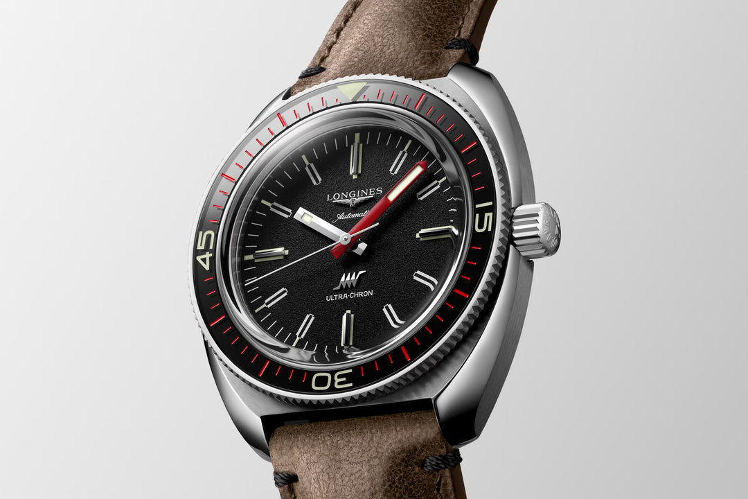 Relógio Longines Accuracy L2.836.4.52.2 - Automático 43mm