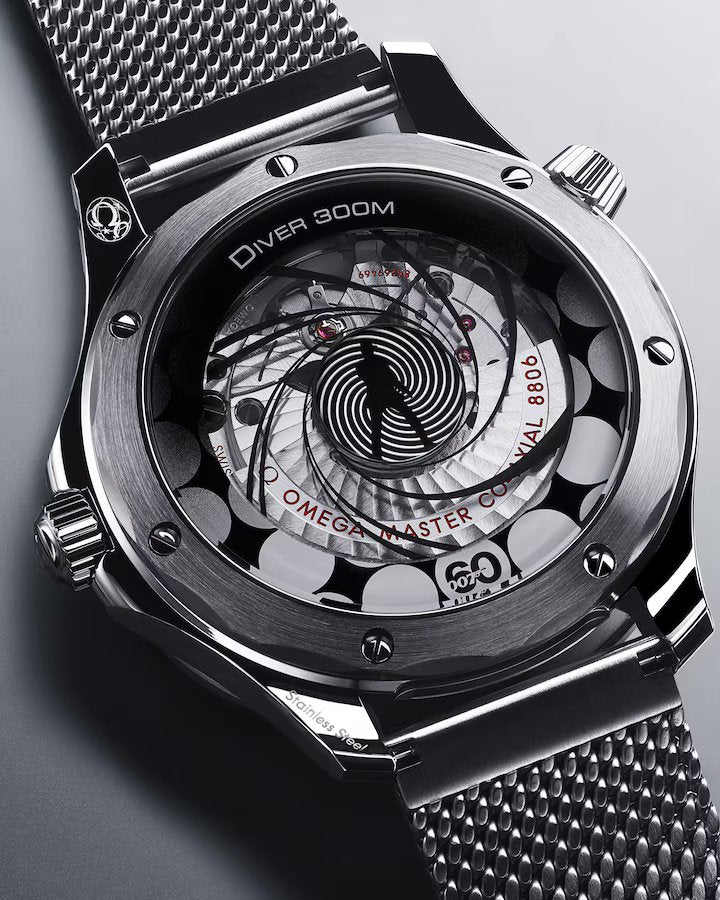 Relógio Omega 210.30.42.20.03.002 James Bond 60th anniversary Seamaster Diver 300M 42 mm