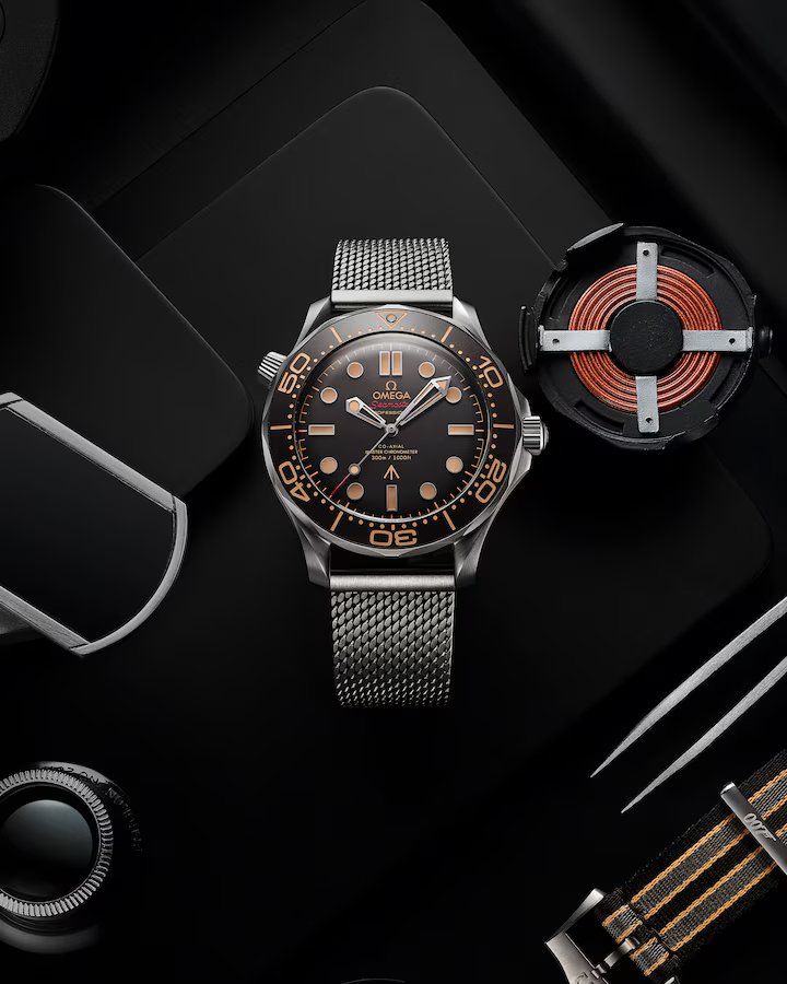 Relógio Omega  210.90.42.20.01.001 007 Edition Seamaster Diver 300M 42mm - No Time To Die
