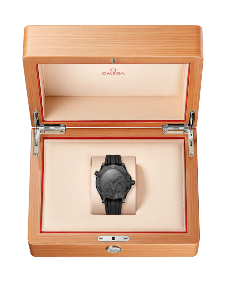 Relógio Omega 210.92.44.20.01.003 Seamaster Diver 300M 43.5 mm black ceramic