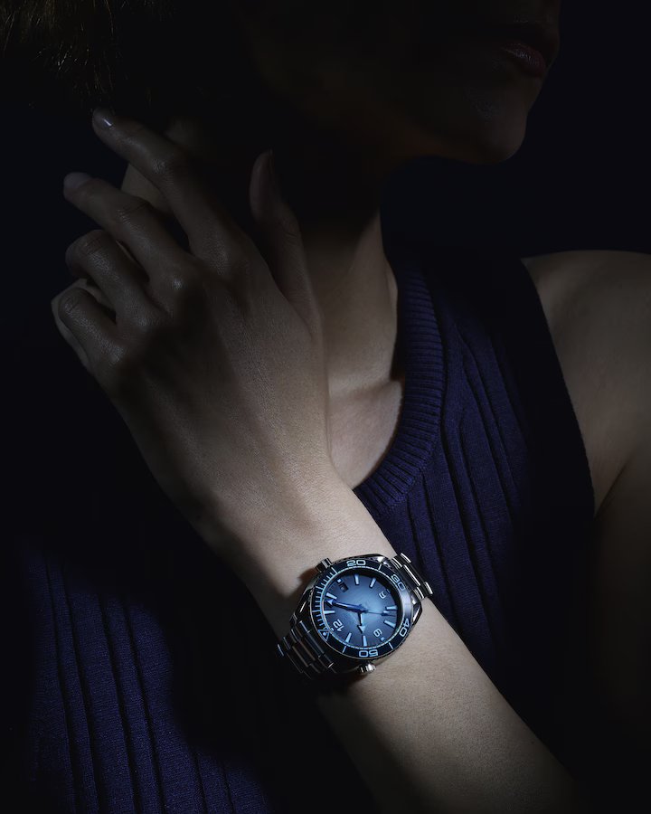 Relógio Omega 215.30.40.20.03.002 Seamaster Planet Ocean 600M 39,5mm Unissex