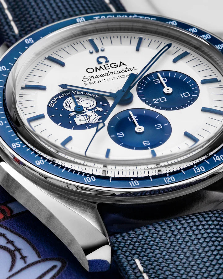 Relógio Omega 310.32.42.50.02.001 “Silver Snoopy Award” Speedmaster Anniversary Series 42mm