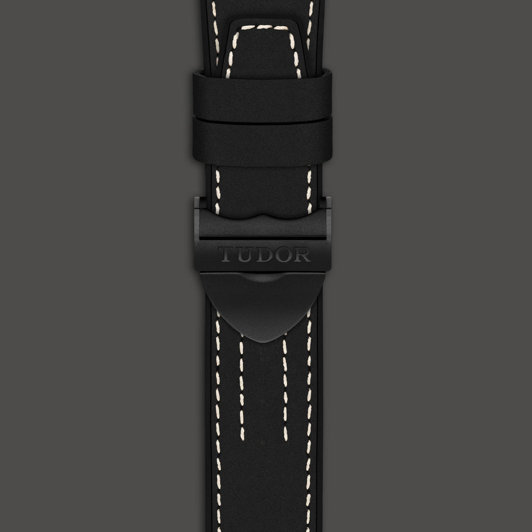 Relógio Tudor BLACK BAY CERAMIC - M79210CNU-0001 - 41mm