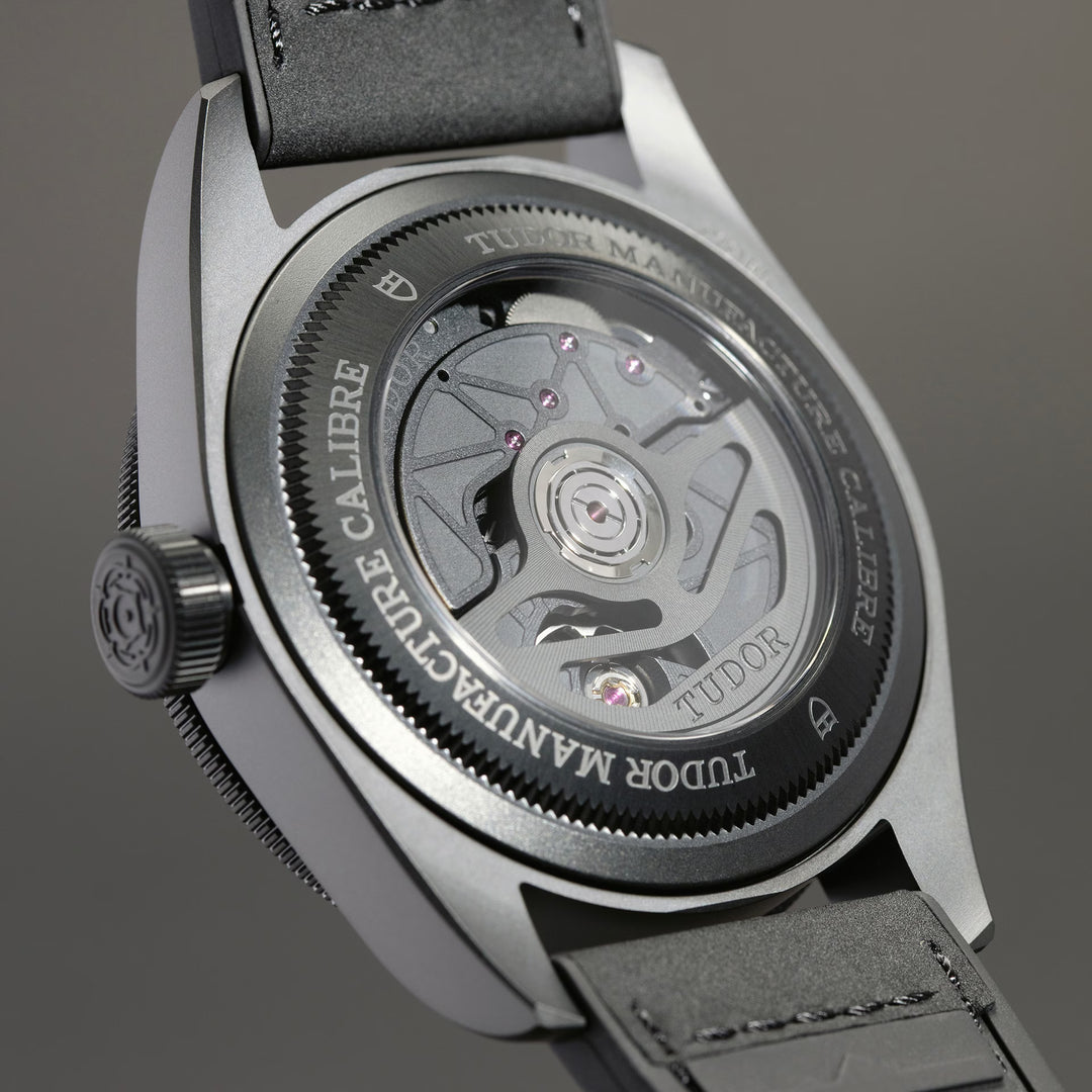Relógio Tudor BLACK BAY CERAMIC - M79210CNU-0001 - 41mm
