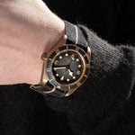 Carregue a imagem no visualizador da Galeria, Relógio Tudor BLACK BAY Bronze - M79250BA-0002 43mm
